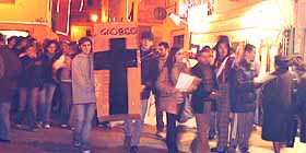 La protesta degli studenti invade le vie del centro