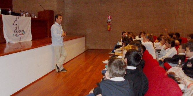 Pelagos, Porto Torres <i>scopre</i> i cetacei