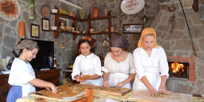 Cumbessias: Intragnas ripropone li mosthi mosthi 