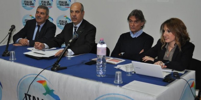 Uggias (Idv) presenta Horizon 2020