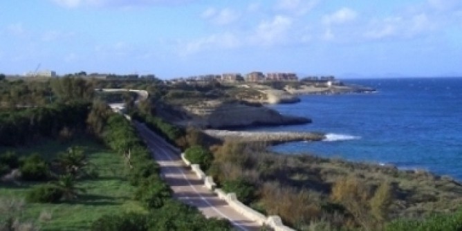 Ciclabile Porto Torres-Platamona chiusa al tramonto
