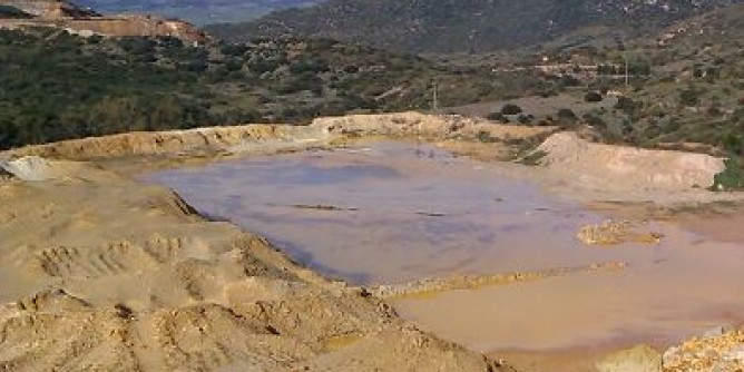 Lago dei Veleni a Furtei: Interviene Di Pietro