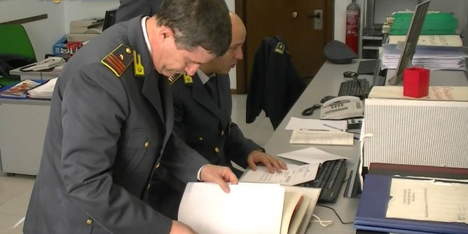 500mila euro evasi: <i>smascherati</i> ristoratore e avvocato