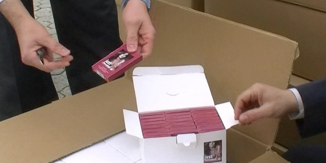 Cagliari: maxi sequestro di profumi. 580mila flaconi verso l'Arabia