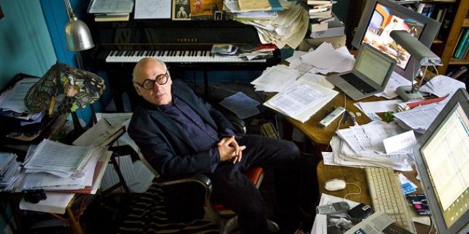 A Cagliari il pianista inglese Michael Nyman