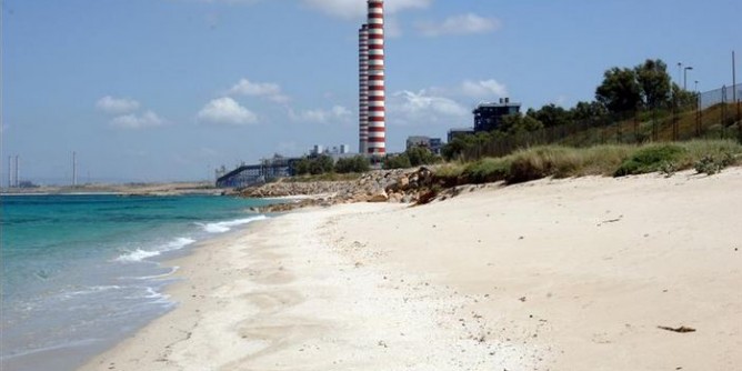 Confermati parcheggi a Porto Ferro e Fiume Santo