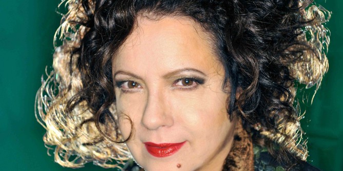 Antonella Ruggiero chiude il Festival Trimpanu