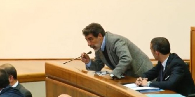 <i>Patto di stabilit, aiutiamo i sindaci</i>