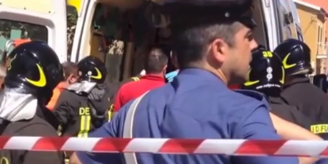 Ape contro furgone: un morto. Scontro allalba a San Gavino