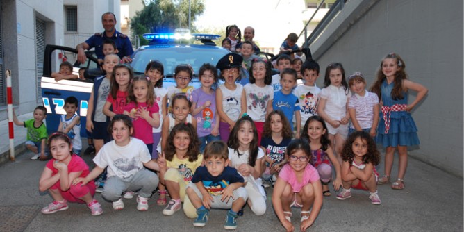 Sassari: alunni in visita in Questura