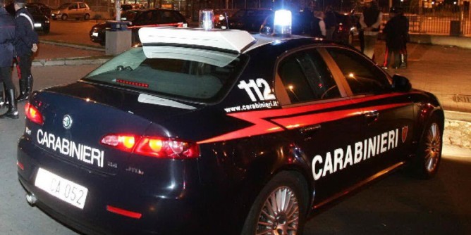 Docente perseguitato da vicino di casa