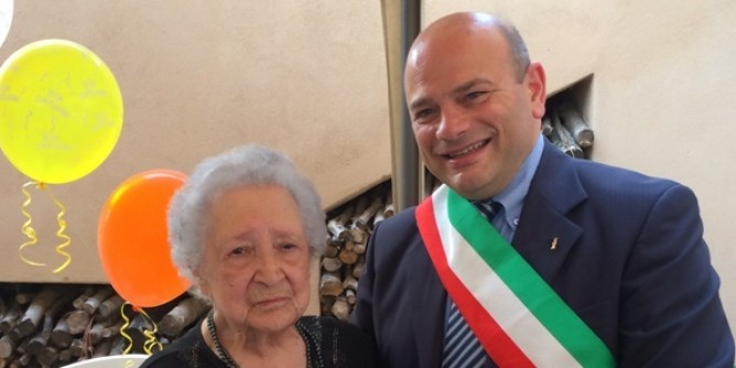 La signora Cucciari di Sassari festeggia cent'anni