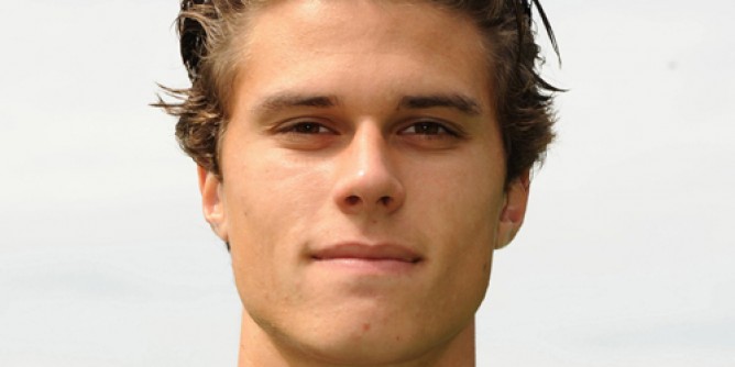 Cagliari: a centrocampo arriva Lorenzo Crisetig