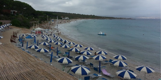 Spiagge: Alghero è la terza più costosa ad agosto
