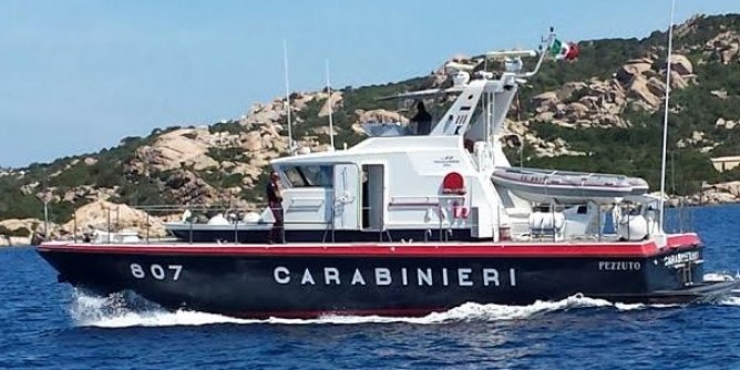 In barca all´Asinara riserva, denunciati 2 francesi