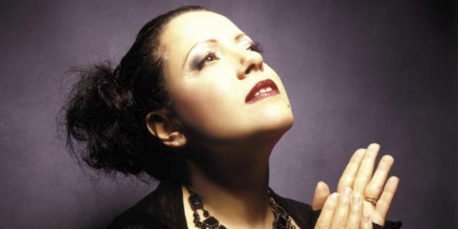 A Palau <i>sere destate</i> con Antonella Ruggiero