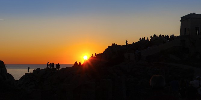 Exploralghero <i>punta</i> la Valle della luna