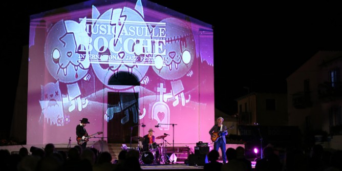 Applausi per il Festival Musica sulle Bocche 2014