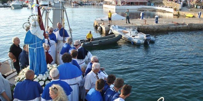 Stintino, festeggiata la Beata Vergine della Difesa
