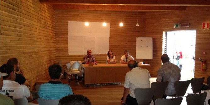 Pescatori «Indennizzi e sonar contro i delfini»