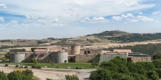 Festival del folklore a Sa Corona Arrubia
