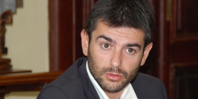 Zedda convoca i <i>progressisti</i> di Sardegna