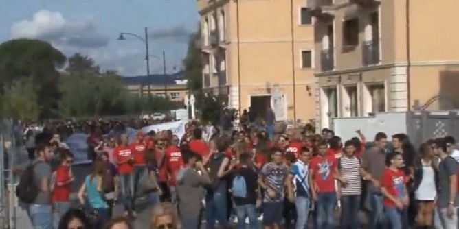 Meridiana non firma: tagli sono confermati, la Uil: «Grave errore»
