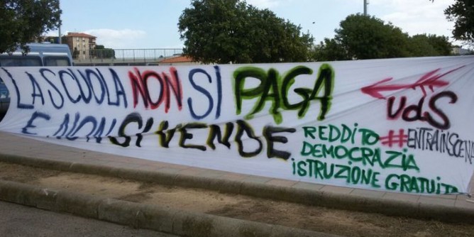 Ministro Giannini snobba Cagliari, studenti infuriati