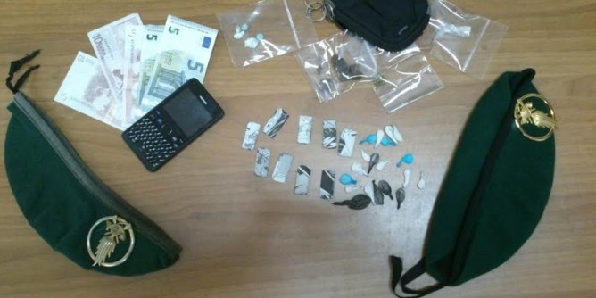 Cagliari, spaccio in piazza: arrestato 23enne