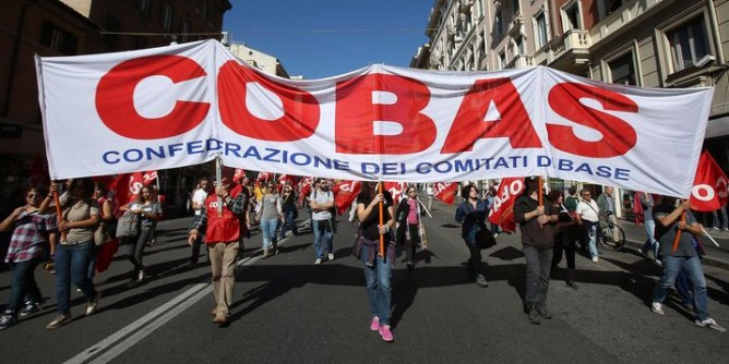 Sciopero generale, venerdi bollente. Corteo e proteste anche a Cagliari