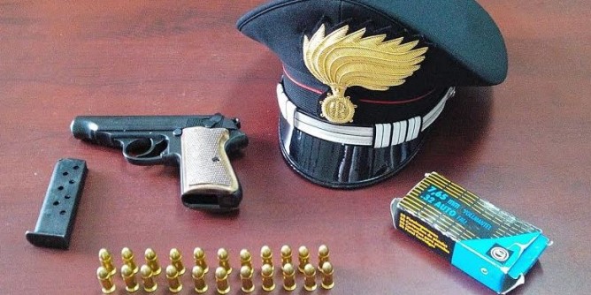 Pistola e munizioni: arrestato 54enne a Santa Teresa