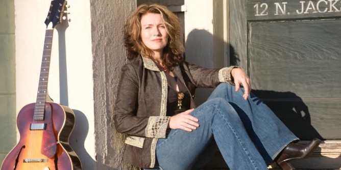Al Jazzino la straordinaria blues singer Laura Mills