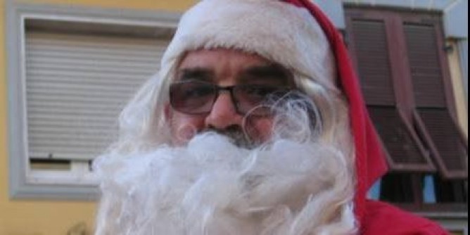 Porto Torres: Babbo Natale fa tappa nelle scuole