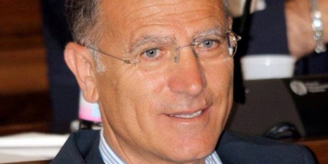 Fuga da Decimo: silenzio assordante dalla Giunta
