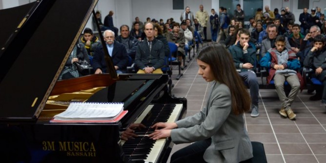 Porto Torres: successo dell’Open day al Paglietti