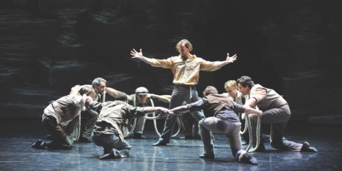 Il pubblico stregato da <i>Zorba</i> chiede il bis