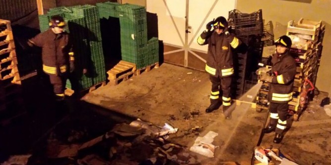 A fuoco il bar Carlotta a Sassari