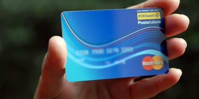 Social Card: non si può ancora richiedere