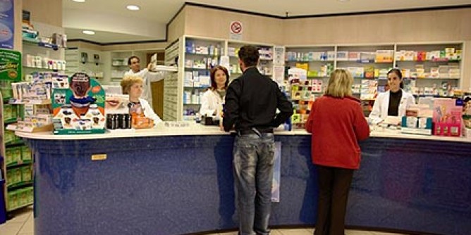 Green pass, test anche in farmacia