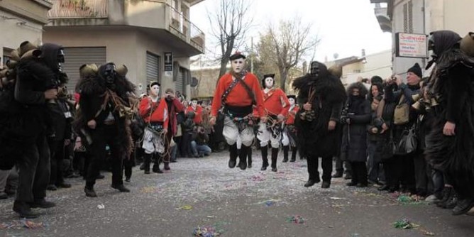 Sindaco Mamoiada <i>vieta</i> i compiti in vacanza