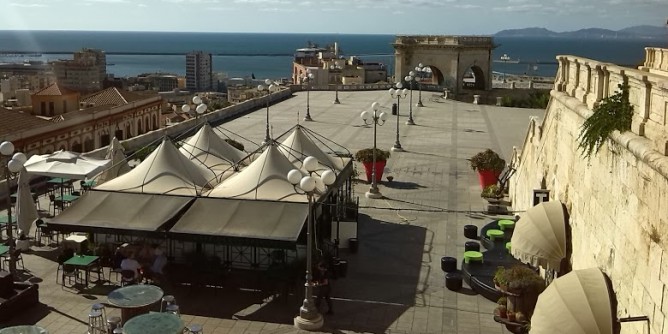 Chiude il Caffè degli Spiriti: le accuse