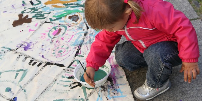 <i>Macedonia</i> di giochi per Bimbi a Primavera