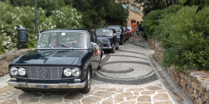 Sfilata di auto d´epoca a Porto Rotondo