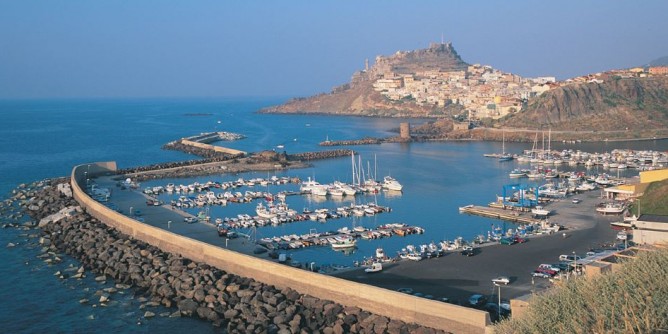 <i>Nuovi Orizzonti per Castelsardo</i>: «un paesaggista per il comune»