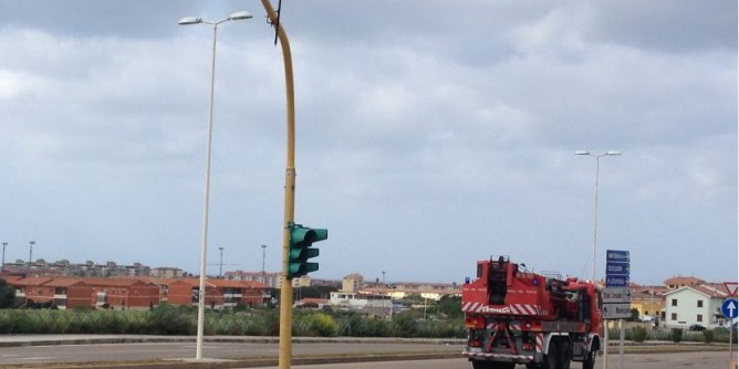 Porto Torres: fondi comunali per riattivare semaforo sulla ex Ss 131