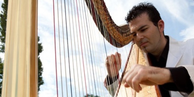 1° maggio a Siligo con l´arpa di Burani