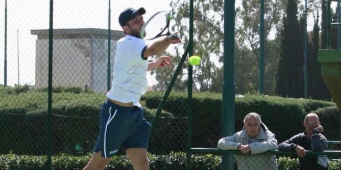 Tennis: algheresi profeti in patria