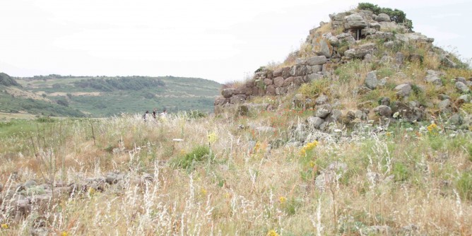 «A Villanova Nuraghe Appiu abbandonato»