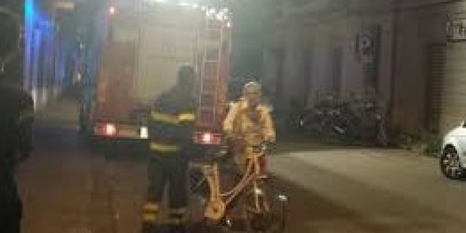 Incendio in casa Cagliari, nessun ferito