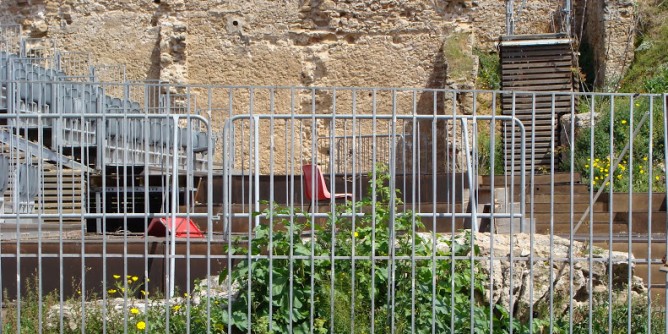 Gi il teatro della vergogna. Nuova vita al Forte di Alghero 